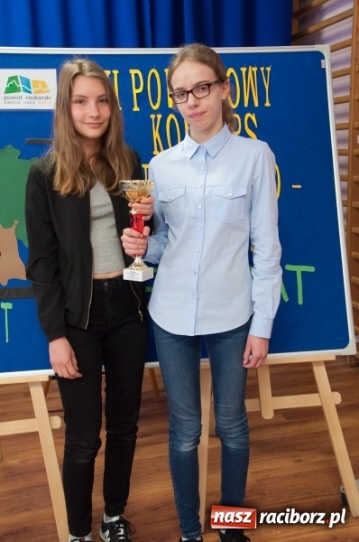 Zdjęcie w galerii na portalu naszraciborz.pl: Trzynasty Ekomat dla trzynastki. W SP 18 odbył się powiatowy konkurs matematyczno-przyrodniczy wiadomości z regionu