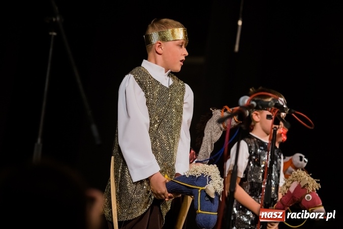 Zdjęcie w galerii na portalu naszraciborz.pl: Gala IX Mini Festiwalu Przedszkolaków wiadomości z regionu