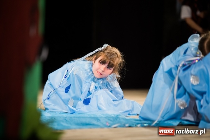 Zdjęcie w galerii na portalu naszraciborz.pl: Gala IX Mini Festiwalu Przedszkolaków wiadomości z regionu