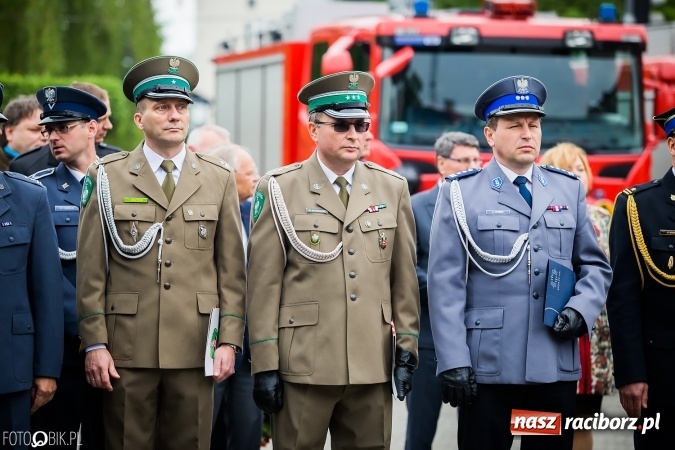 Zdjęcie w galerii na portalu naszraciborz.pl: Strażackie święto w raciborskiej komendzie. Awanse, odznaczenia i nagrody wiadomości z regionu