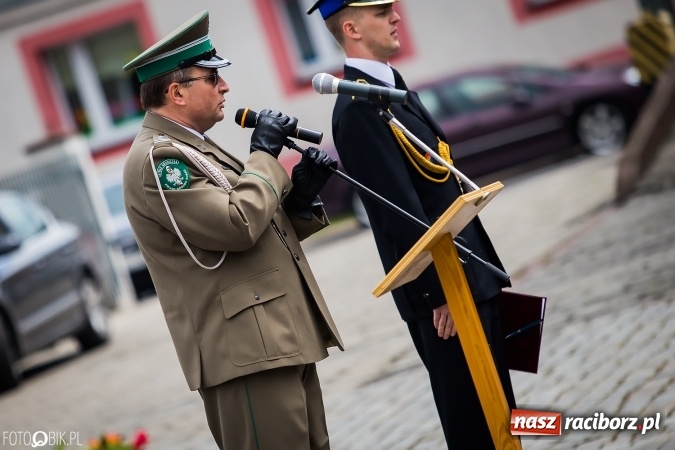 Zdjęcie w galerii na portalu naszraciborz.pl: Strażackie święto w raciborskiej komendzie. Awanse, odznaczenia i nagrody wiadomości z regionu