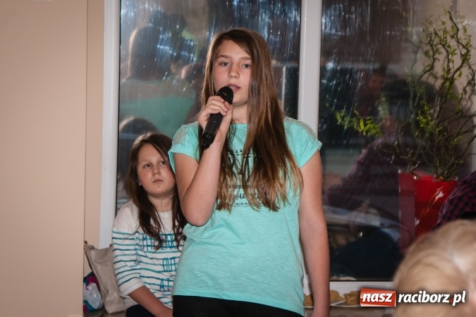 Zdjęcie w galerii na portalu naszraciborz.pl: Koncert dla Mamy w raciborskim Klubie Seniora wiadomości z regionu