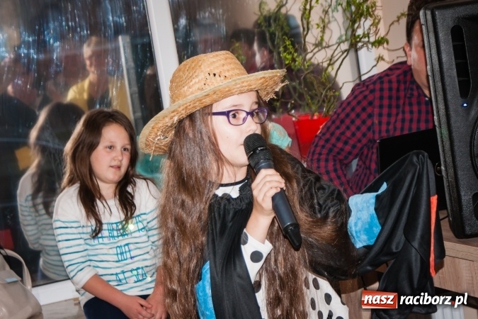 Zdjęcie w galerii na portalu naszraciborz.pl: Koncert dla Mamy w raciborskim Klubie Seniora wiadomości z regionu