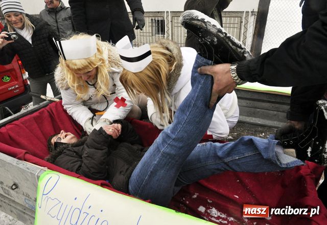 Zdjęcie w galerii na portalu naszraciborz.pl: TANZBÄR, czyli ostatki w Samborowicach wiadomości z regionu