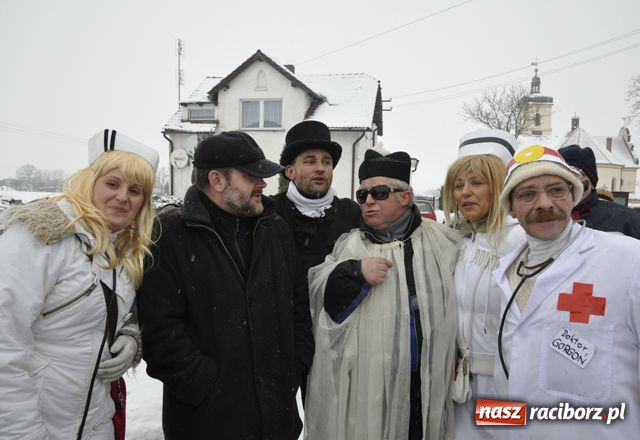 Zdjęcie w galerii na portalu naszraciborz.pl: TANZBÄR, czyli ostatki w Samborowicach wiadomości z regionu