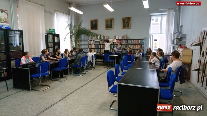 Zdjęcie w galerii na portalu naszraciborz.pl: Akceptacja własnego ciała - w raciborskiej bibliotece zorganizowano warsztaty  wiadomości z regionu