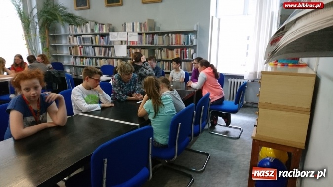 Zdjęcie w galerii na portalu naszraciborz.pl: Akceptacja własnego ciała - w raciborskiej bibliotece zorganizowano warsztaty  wiadomości z regionu