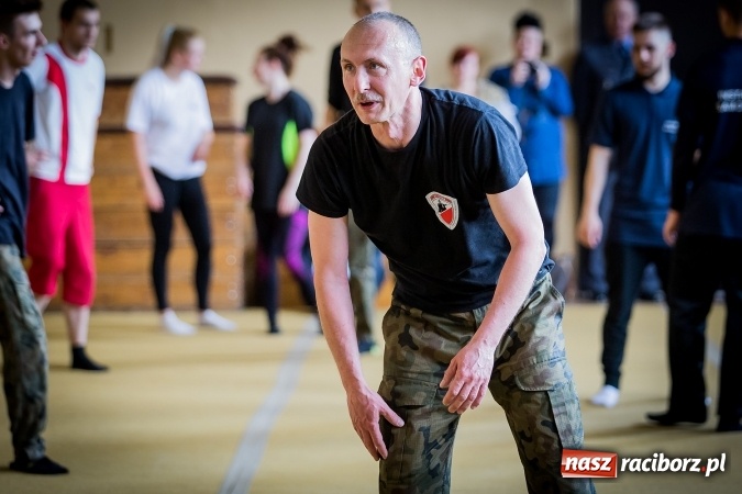 Zdjęcie w galerii na portalu naszraciborz.pl: Terroryzm a działania służb mundurowych - Państwowa Wyższa Szkoła Zawodowa zorganizowała konferencję  wiadomości z regionu