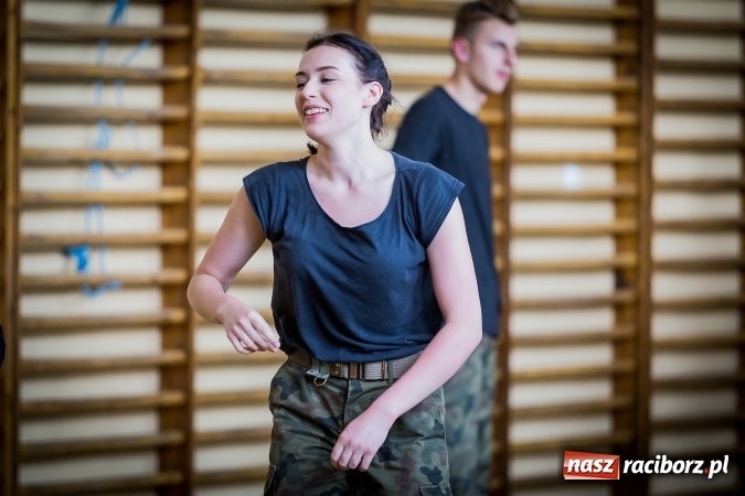 Zdjęcie w galerii na portalu naszraciborz.pl: Terroryzm a działania służb mundurowych - Państwowa Wyższa Szkoła Zawodowa zorganizowała konferencję  wiadomości z regionu