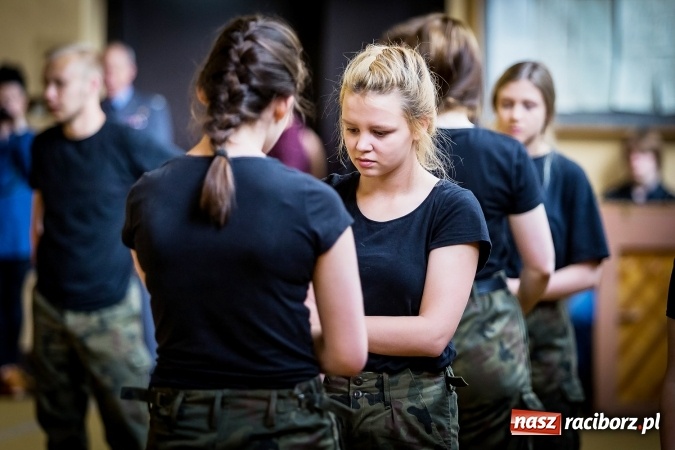 Zdjęcie w galerii na portalu naszraciborz.pl: Terroryzm a działania służb mundurowych - Państwowa Wyższa Szkoła Zawodowa zorganizowała konferencję  wiadomości z regionu