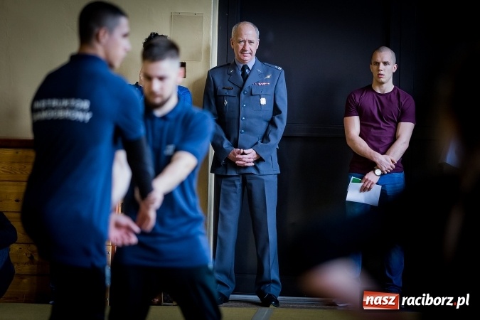 Zdjęcie w galerii na portalu naszraciborz.pl: Terroryzm a działania służb mundurowych - Państwowa Wyższa Szkoła Zawodowa zorganizowała konferencję  wiadomości z regionu