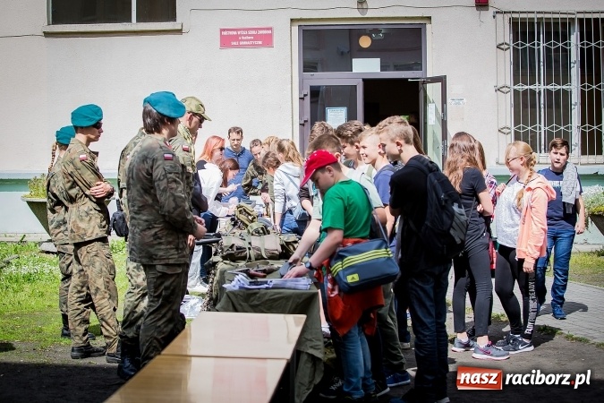 Zdjęcie w galerii na portalu naszraciborz.pl: Terroryzm a działania służb mundurowych - Państwowa Wyższa Szkoła Zawodowa zorganizowała konferencję  wiadomości z regionu