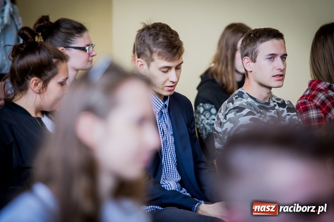 Zdjęcie w galerii na portalu naszraciborz.pl: Terroryzm a działania służb mundurowych - Państwowa Wyższa Szkoła Zawodowa zorganizowała konferencję  wiadomości z regionu