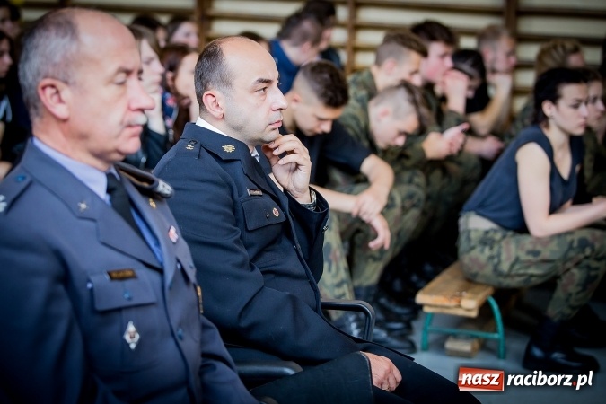 Zdjęcie w galerii na portalu naszraciborz.pl: Terroryzm a działania służb mundurowych - Państwowa Wyższa Szkoła Zawodowa zorganizowała konferencję  wiadomości z regionu