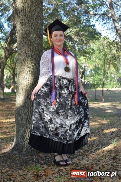 Zdjęcie w galerii na portalu naszraciborz.pl: Raciborzanka absolwentką University of Florida – wywiad z Urszulą Śnigurską  wiadomości z regionu