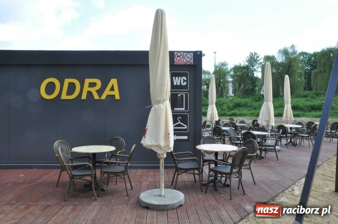 Zdjęcie w galerii na portalu naszraciborz.pl: Kafeteria na plaży w Raciborzu - już od soboty wiadomości z regionu
