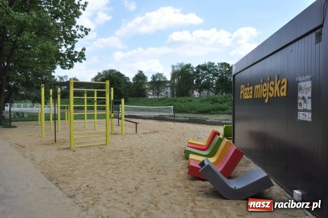 Zdjęcie w galerii na portalu naszraciborz.pl: Kafeteria na plaży w Raciborzu - już od soboty wiadomości z regionu