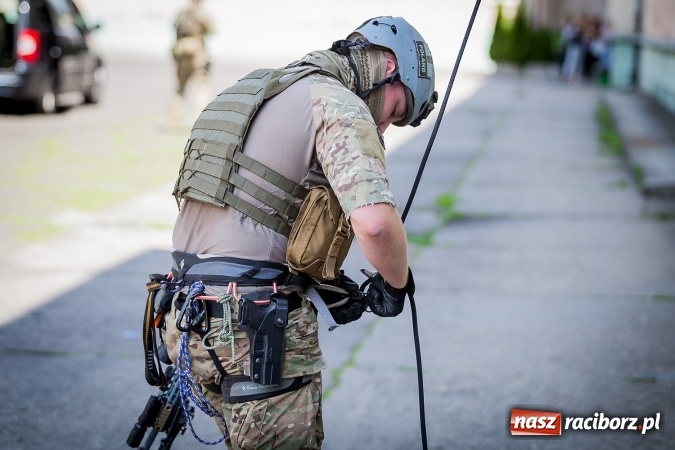Zdjęcie w galerii na portalu naszraciborz.pl: TANTO pokazało swoje możliwości w PWSZ  wiadomości z regionu