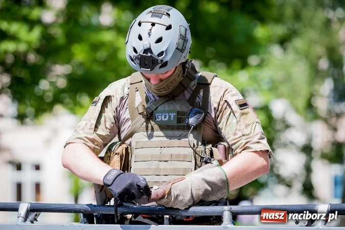 Zdjęcie w galerii na portalu naszraciborz.pl: TANTO pokazało swoje możliwości w PWSZ  wiadomości z regionu