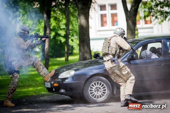 Zdjęcie w galerii na portalu naszraciborz.pl: TANTO pokazało swoje możliwości w PWSZ  wiadomości z regionu
