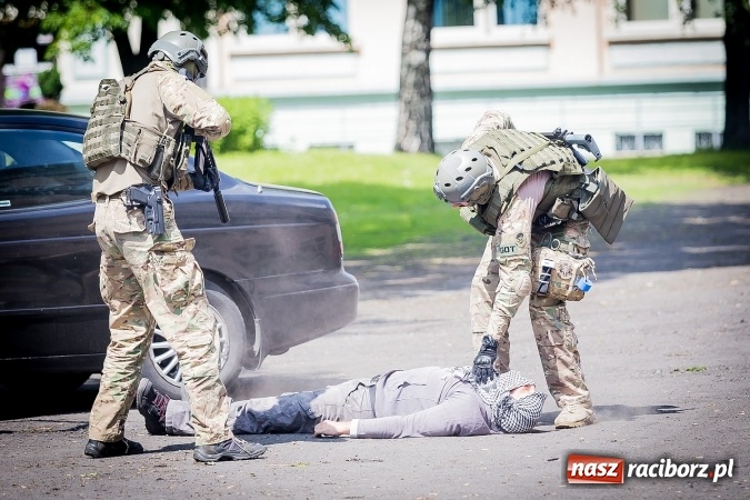 Zdjęcie w galerii na portalu naszraciborz.pl: TANTO pokazało swoje możliwości w PWSZ  wiadomości z regionu