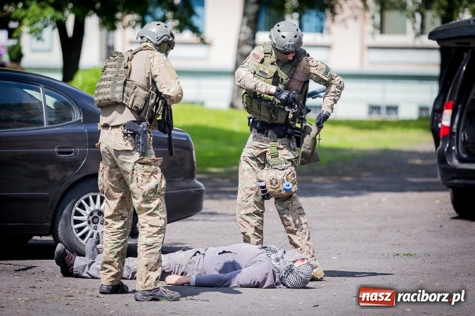 Zdjęcie w galerii na portalu naszraciborz.pl: TANTO pokazało swoje możliwości w PWSZ  wiadomości z regionu