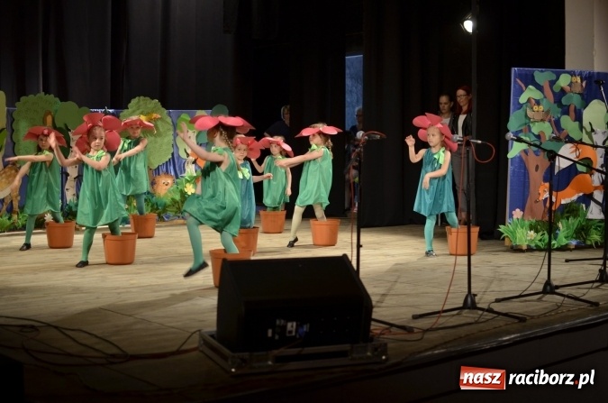 Zdjęcie w galerii na portalu naszraciborz.pl: Raciborski festiwal przedszkolaków w RCK - przeżyjmy to jeszcze raz  wiadomości z regionu