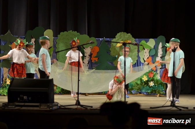 Zdjęcie w galerii na portalu naszraciborz.pl: Raciborski festiwal przedszkolaków w RCK - przeżyjmy to jeszcze raz  wiadomości z regionu