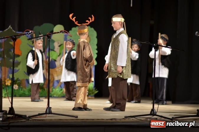 Zdjęcie w galerii na portalu naszraciborz.pl: Raciborski festiwal przedszkolaków w RCK - przeżyjmy to jeszcze raz  wiadomości z regionu