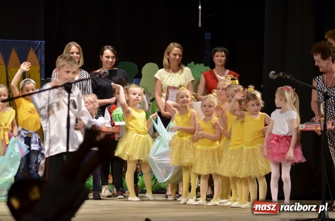 Zdjęcie w galerii na portalu naszraciborz.pl: Raciborski festiwal przedszkolaków w RCK - przeżyjmy to jeszcze raz  wiadomości z regionu