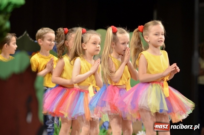 Zdjęcie w galerii na portalu naszraciborz.pl: Raciborski festiwal przedszkolaków w RCK - przeżyjmy to jeszcze raz  wiadomości z regionu