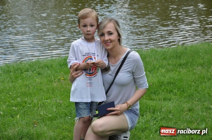 Zdjęcie w galerii na portalu naszraciborz.pl: Pół tysiąca dzieci i młodzieży na XI Biegu Profilaktycznym w parku im. Miasta Roth wiadomości z regionu
