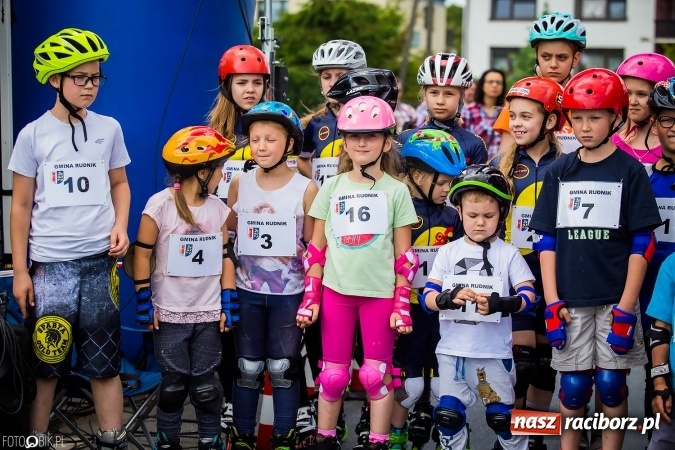 Zdjęcie w galerii na portalu naszraciborz.pl: VII Ogólnopolski Bieg na Łyżworolkach wiadomości z regionu