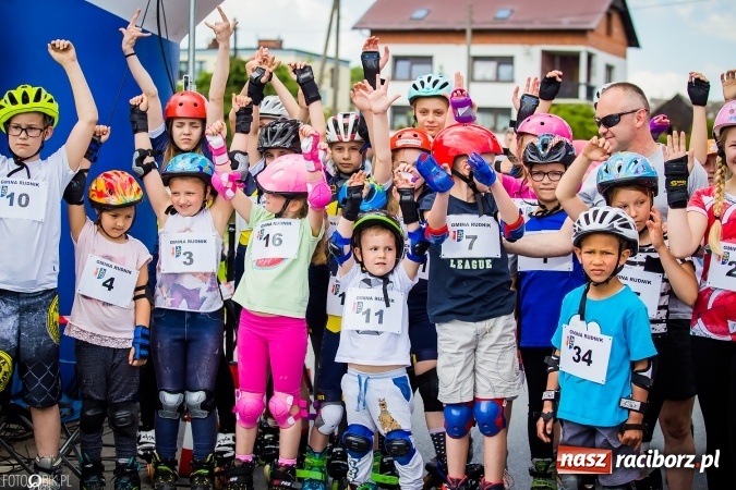 Zdjęcie w galerii na portalu naszraciborz.pl: VII Ogólnopolski Bieg na Łyżworolkach wiadomości z regionu