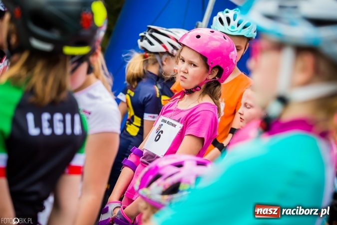 Zdjęcie w galerii na portalu naszraciborz.pl: VII Ogólnopolski Bieg na Łyżworolkach wiadomości z regionu