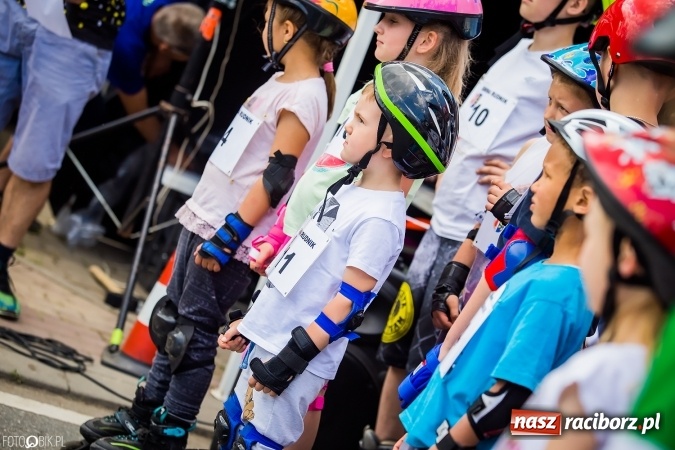 Zdjęcie w galerii na portalu naszraciborz.pl: VII Ogólnopolski Bieg na Łyżworolkach wiadomości z regionu