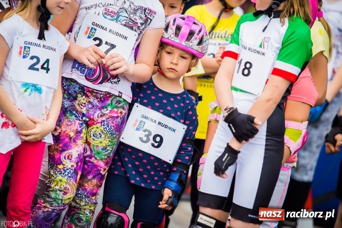 Zdjęcie w galerii na portalu naszraciborz.pl: VII Ogólnopolski Bieg na Łyżworolkach wiadomości z regionu