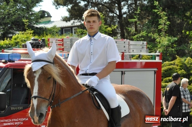Zdjęcie w galerii na portalu naszraciborz.pl: Brzezie zaprasza na procesję św. Urbana  wiadomości z regionu