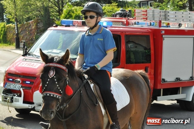Zdjęcie w galerii na portalu naszraciborz.pl: Brzezie zaprasza na procesję św. Urbana  wiadomości z regionu