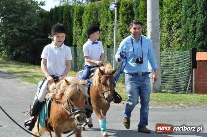 Zdjęcie w galerii na portalu naszraciborz.pl: Brzezie zaprasza na procesję św. Urbana  wiadomości z regionu