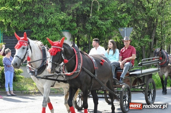 Zdjęcie w galerii na portalu naszraciborz.pl: Brzezie zaprasza na procesję św. Urbana  wiadomości z regionu