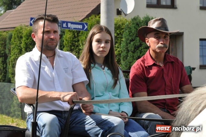 Zdjęcie w galerii na portalu naszraciborz.pl: Brzezie zaprasza na procesję św. Urbana  wiadomości z regionu