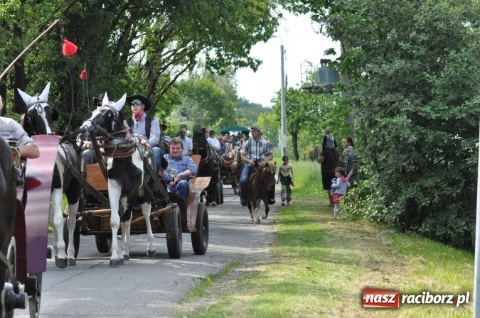 Zdjęcie w galerii na portalu naszraciborz.pl: Brzezie zaprasza na procesję św. Urbana  wiadomości z regionu