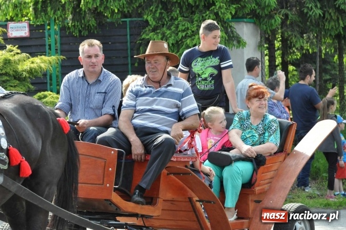 Zdjęcie w galerii na portalu naszraciborz.pl: Brzezie zaprasza na procesję św. Urbana  wiadomości z regionu