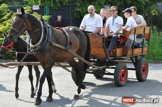 Zdjęcie w galerii na portalu naszraciborz.pl: Brzezie zaprasza na procesję św. Urbana  wiadomości z regionu