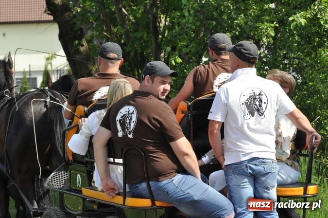 Zdjęcie w galerii na portalu naszraciborz.pl: Brzezie zaprasza na procesję św. Urbana  wiadomości z regionu