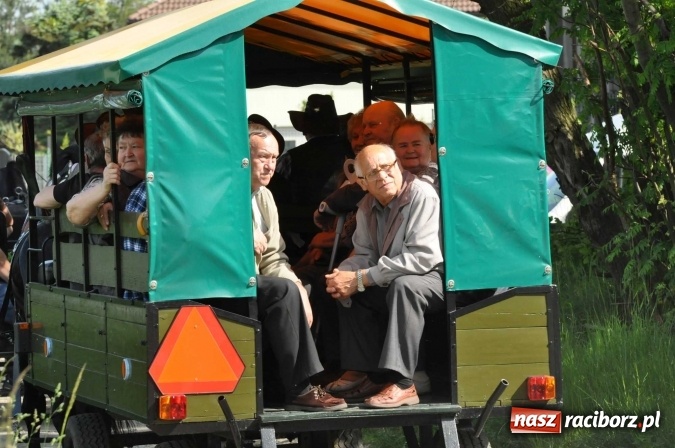 Zdjęcie w galerii na portalu naszraciborz.pl: Brzezie zaprasza na procesję św. Urbana  wiadomości z regionu