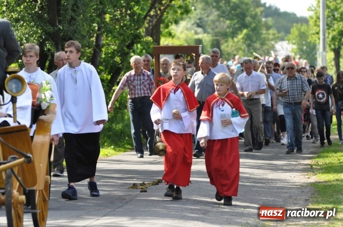 Zdjęcie w galerii na portalu naszraciborz.pl: Brzezie zaprasza na procesję św. Urbana  wiadomości z regionu