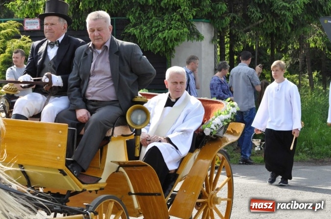 Zdjęcie w galerii na portalu naszraciborz.pl: Brzezie zaprasza na procesję św. Urbana  wiadomości z regionu