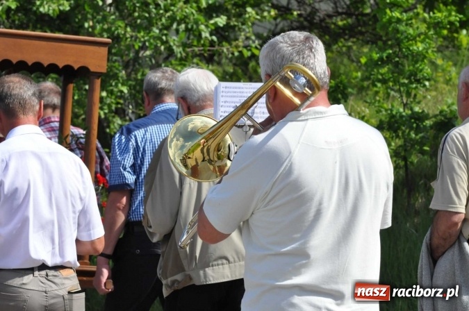 Zdjęcie w galerii na portalu naszraciborz.pl: Brzezie zaprasza na procesję św. Urbana  wiadomości z regionu